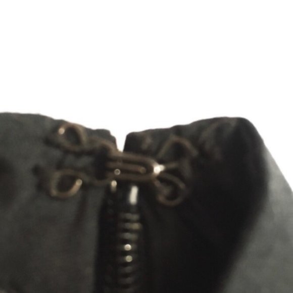 Ann Taylor Black Mini Skirt Tiered Flowing Size 10P Cute Comfy Summer Skirt - Picture 5 of 5